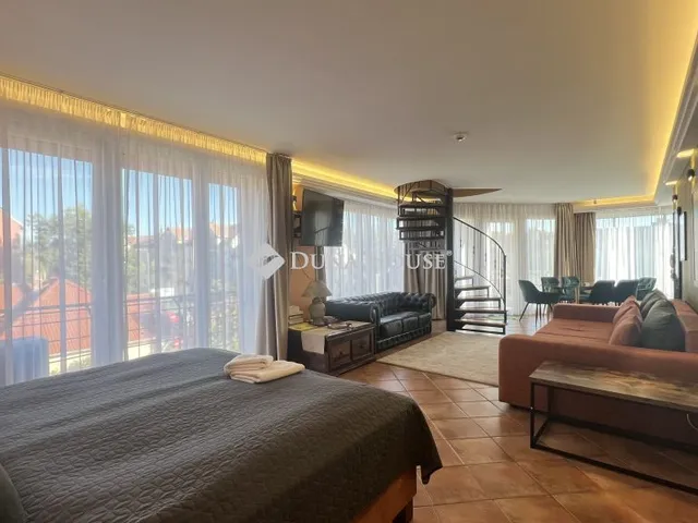 Kiadó lakás Eger 105 nm