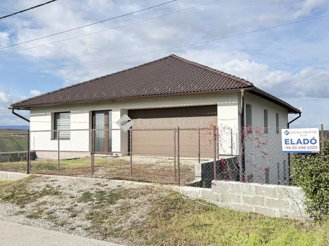 Eladó ház Egerszalók 216 nm