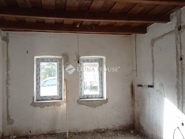 Eladó ház Füzesabony, Petőfi Sándor út 75 nm