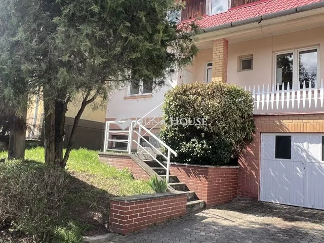 Eladó ház Eger 209 nm