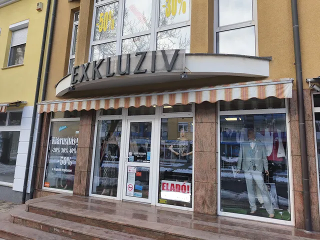 Eladó kereskedelmi és ipari ingatlan Lenti, Kossuth út  154 nm