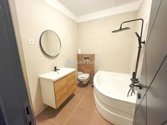 Eladó lakás Budapest VII. kerület, Klauzál utca 67 nm