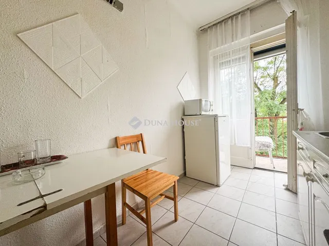 Eladó lakás Budapest IV. kerület, Szent László tér 46 nm