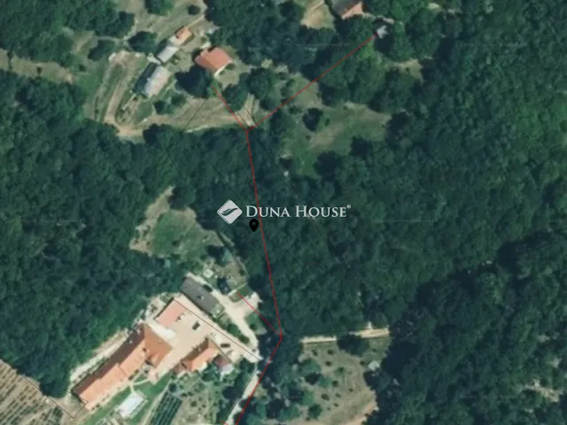 Eladó telek Badacsonytomaj, Klastrom utca 1465 nm