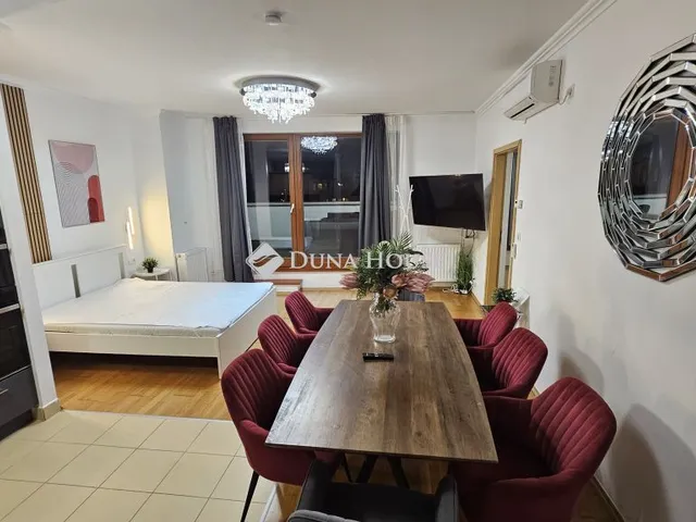 Eladó lakás Budapest VI. kerület 124 nm