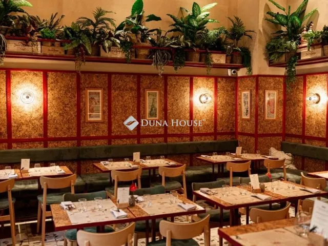 Eladó kereskedelmi és ipari ingatlan Budapest XIII. kerület, Pozsonyi út 120 nm