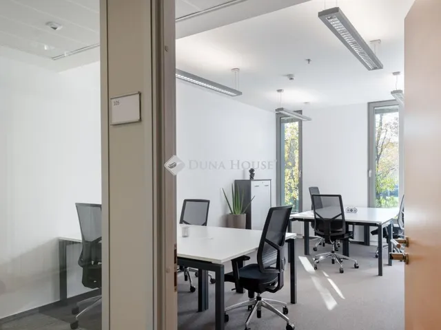 Kiadó kereskedelmi és ipari ingatlan Budapest XII. kerület, Alkotás utca 12 nm