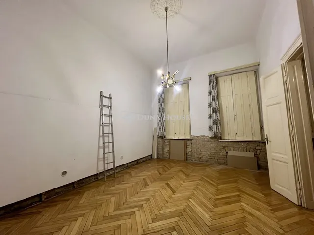 Eladó lakás Budapest VIII. kerület, Bezerédj utca 77 nm