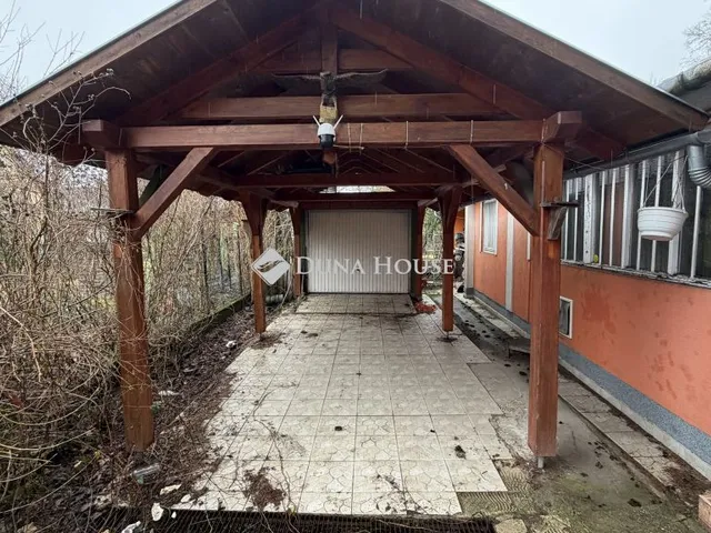 Eladó ház Szigetmonostor, Tulipán utca 80 nm