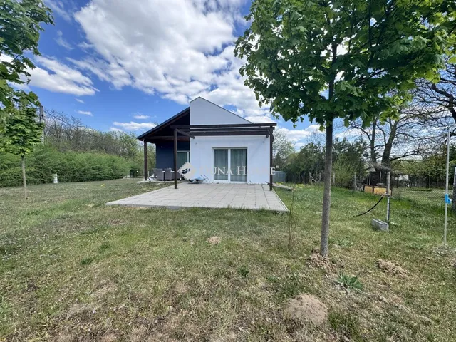 Eladó ház Őrbottyán 205 nm