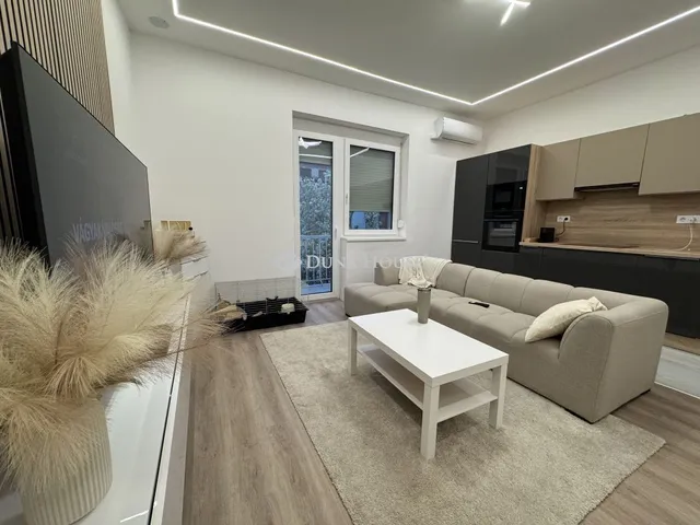 Kiadó lakás Budapest XIV. kerület, Erzsébet királyné útja 44 nm