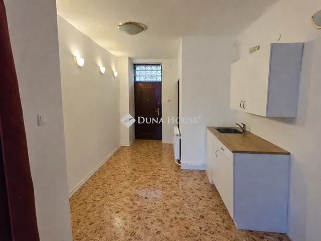 Eladó lakás Budapest XIII. kerület, Reitter Ferenc utca 148 nm