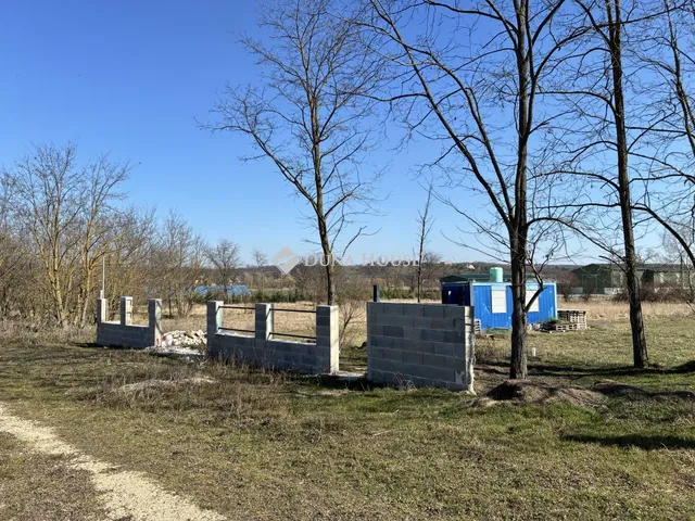 Eladó telek Felcsút, Nincs utca 908 nm