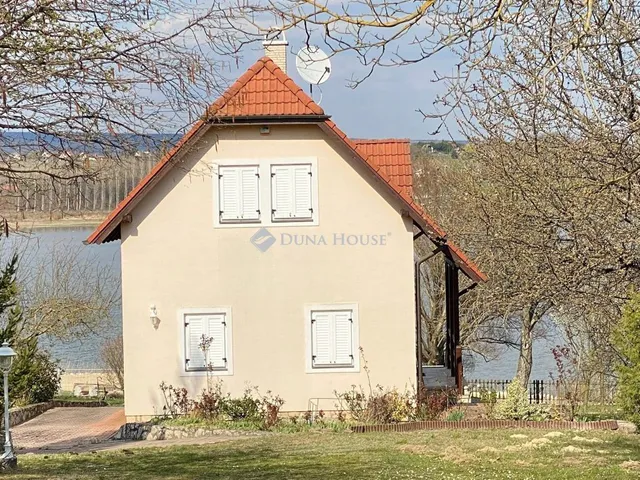 Eladó üdülő és hétvégi ház Fehérvárcsurgó 134 nm