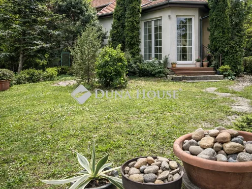 Eladó ház Budapest III. kerület, Vasút sor 145 nm