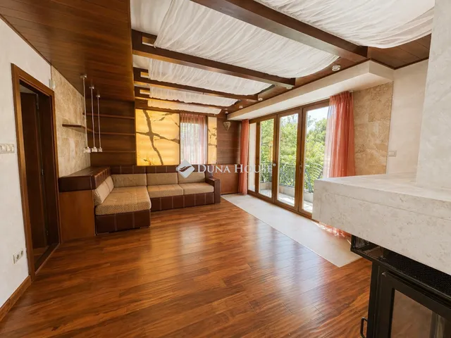 Kiadó lakás Budapest II. kerület 111 nm