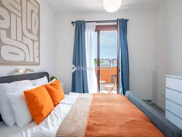 Eladó lakás Budapest VII. kerület, Kazinczy utca 73 nm