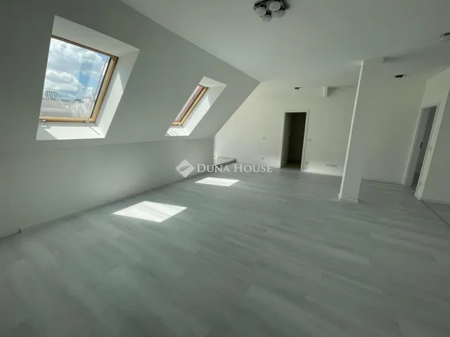 Eladó lakás Budapest VI. kerület, Rózsa utca 104 nm