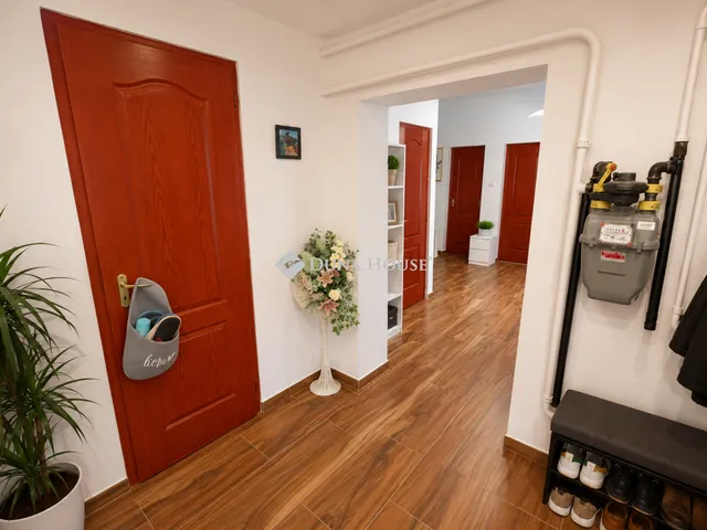 Eladó ház Budapest XVII. kerület, Táncsics Mihály út 62 nm