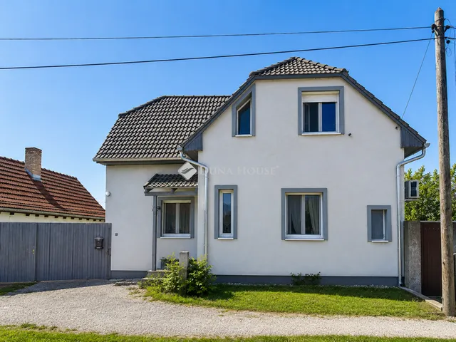Eladó ház Mezőkövesd 125 nm
