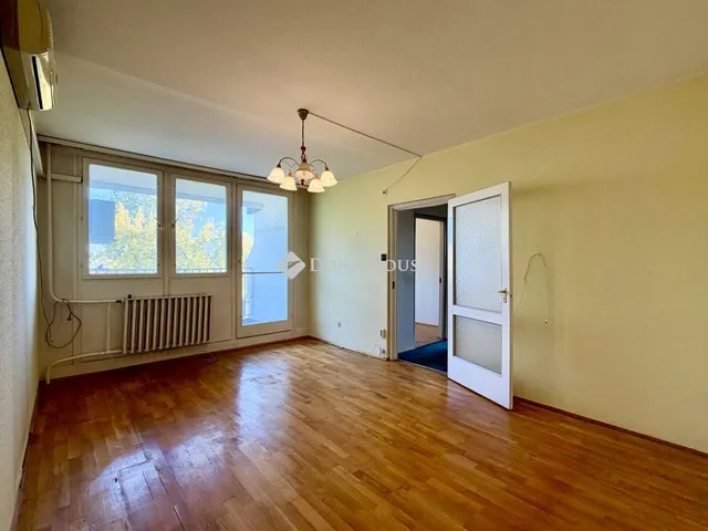 Eladó lakás Budapest III. kerület 49 nm