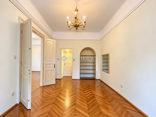 Eladó lakás Budapest XI. kerület, Bartók Béla út 90 nm