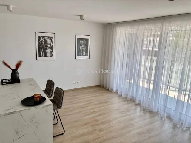 Eladó lakás Budapest XIII. kerület, Cserhalom utca 85 nm