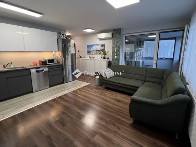 Eladó lakás Budapest XIII. kerület 81 nm