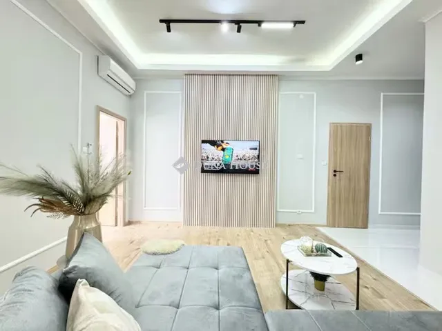 Eladó lakás Budapest VI. kerület 98 nm