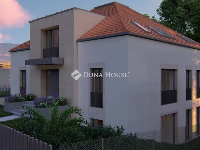 Eladó lakás Balatonfüred, Petőfi Sándor utca 112 nm