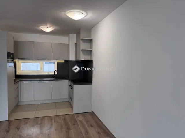 Eladó lakás Budapest XIII. kerület 94 nm