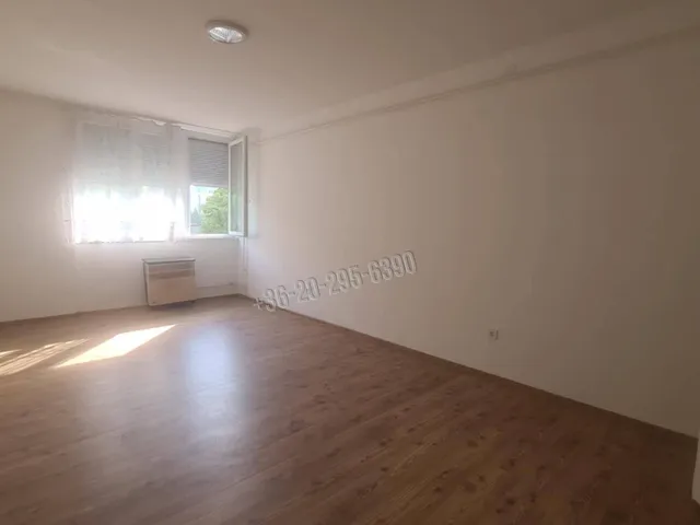 Eladó lakás Dunaújváros, Kertváros 35 nm