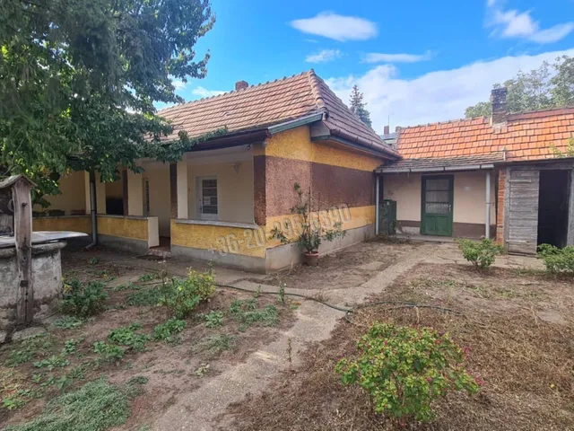 Eladó ház Nagyvenyim 80 nm