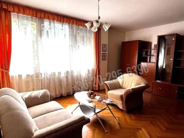 Eladó lakás Dunaújváros, Nagy Imre utca 48 nm