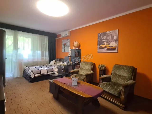 Eladó lakás Dunaújváros, Béke városrész 52 nm