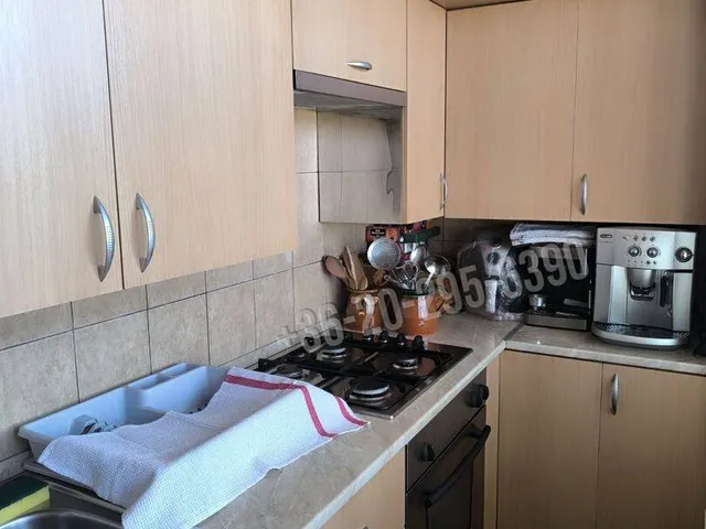 Eladó lakás Dunaújváros, Béke városrész, Erdősor utca 53 nm