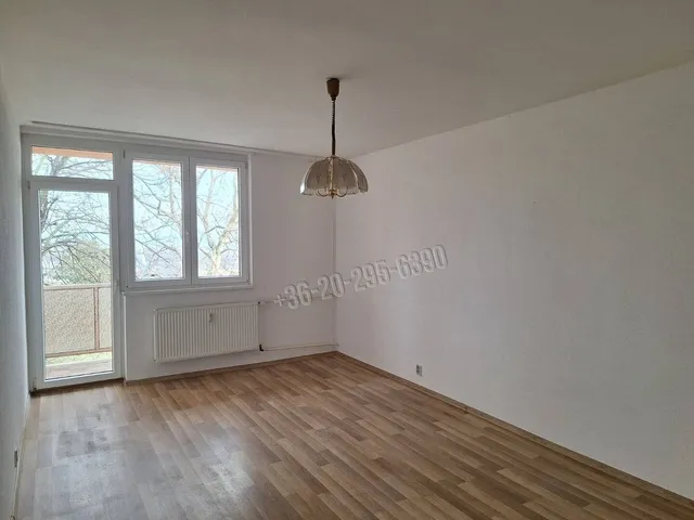 Eladó lakás Dunaújváros, Batsányi út 54 nm