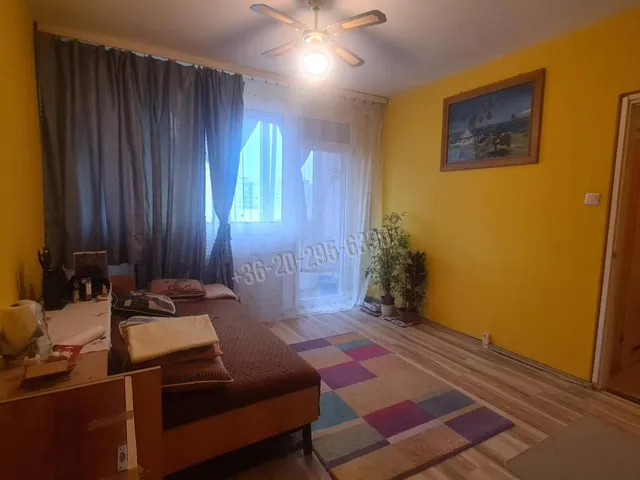 Eladó lakás Dunaújváros, Római városrész 52 nm