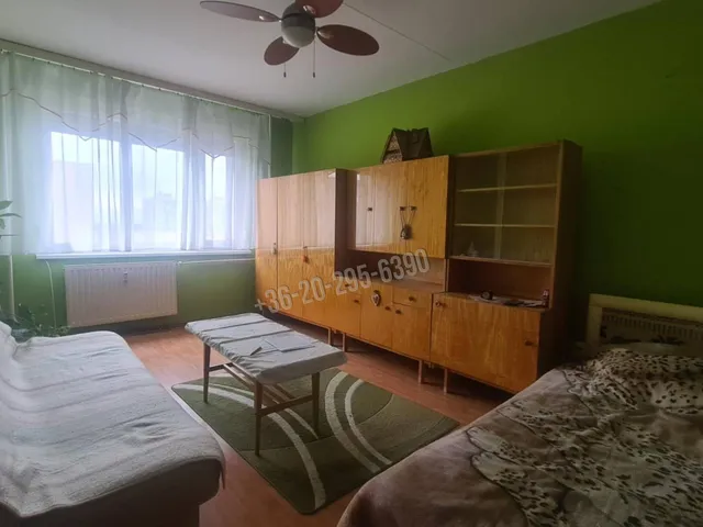 Eladó lakás Dunaújváros, Római városrész 52 nm