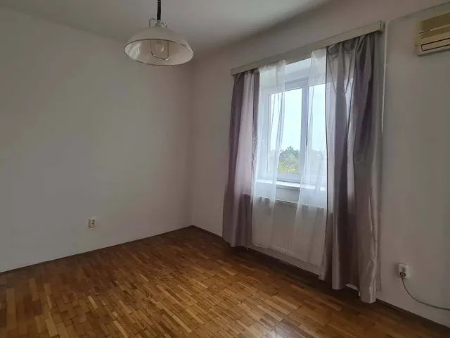 Eladó lakás Dunaújváros, Belváros 55 nm