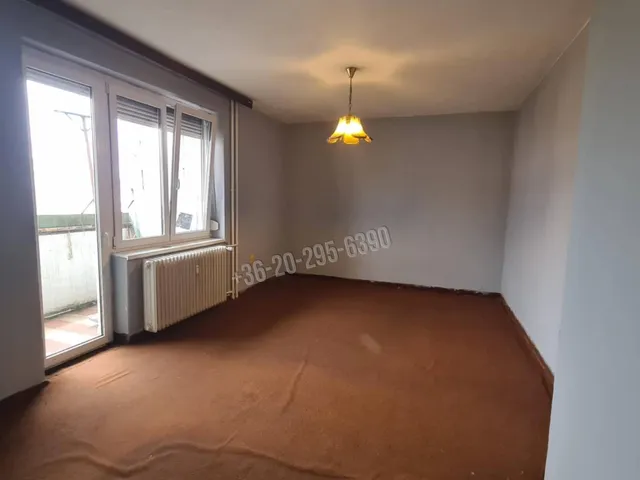 Eladó lakás Dunaújváros, Belváros 45 nm