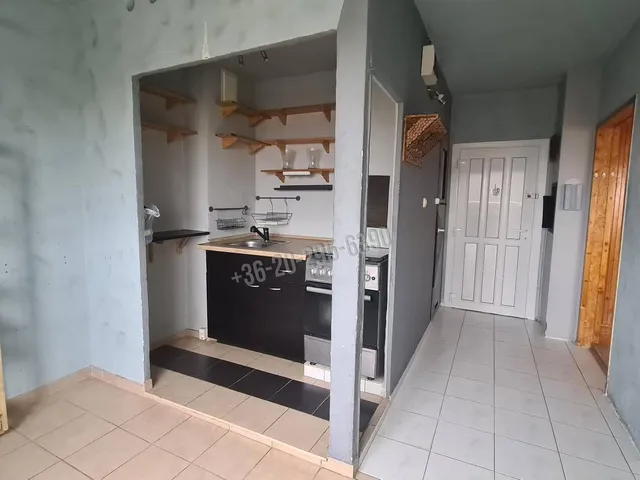 Eladó lakás Dunaújváros, Belváros 35 nm