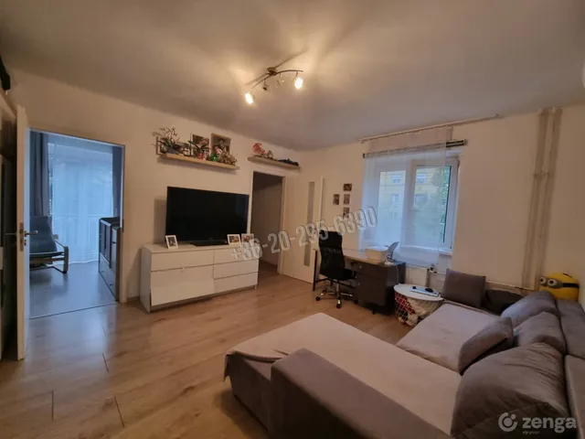 Eladó lakás Dunaújváros, Belváros 49 nm