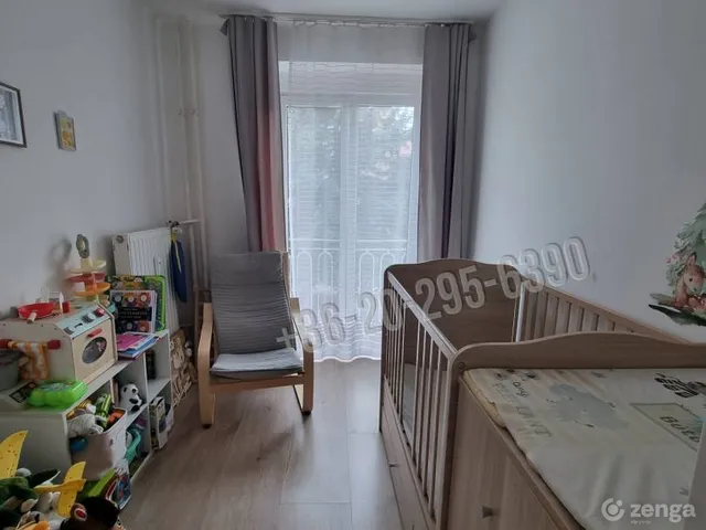 Eladó lakás Dunaújváros, Belváros 49 nm
