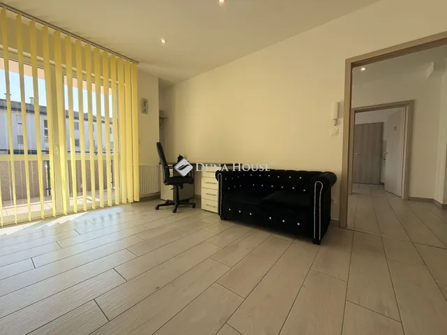 Kiadó kereskedelmi és ipari ingatlan Szombathely 65 nm