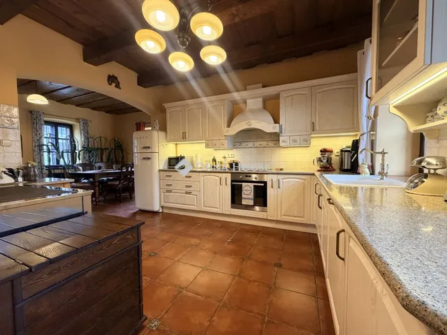 Eladó ház Őriszentpéter, Siskaszer 272 nm