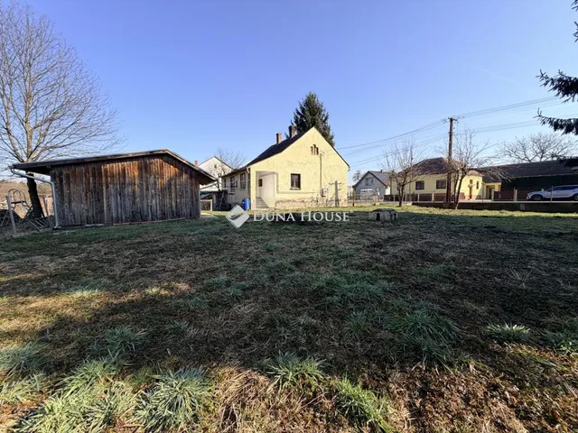 Kiadó ház Szentgotthárd, Máriaújfalui út 66 nm