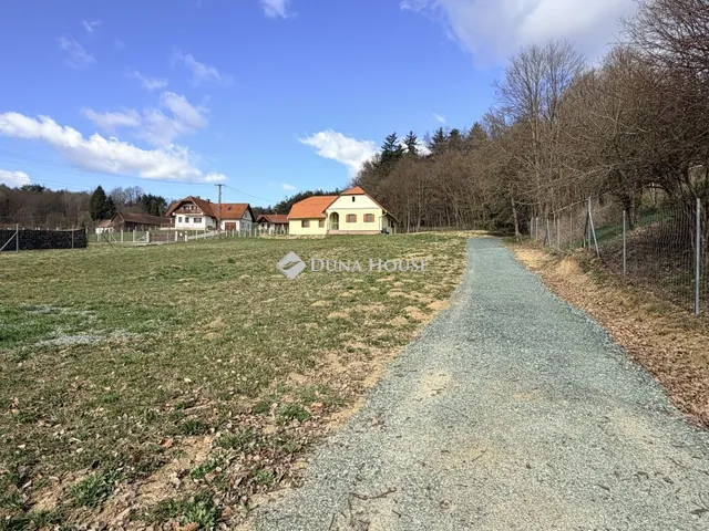 Eladó ház Apátistvánfalva, Fő út 107 nm