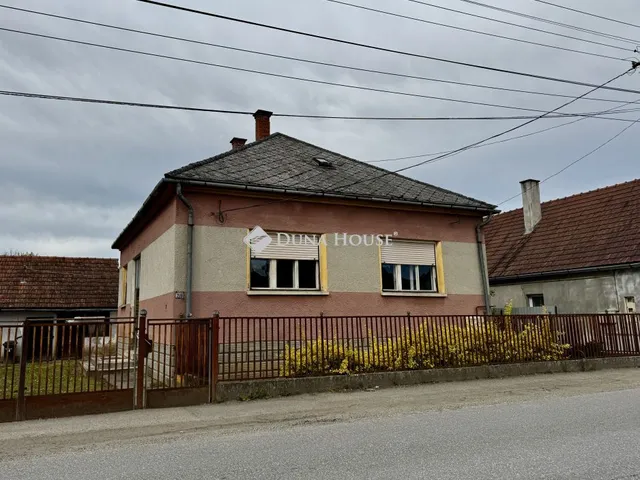 Eladó ház Magyarlak, Kossuth Lajos út 72 nm