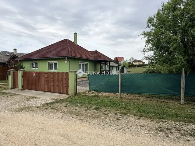 Eladó ház Nádasd 120 nm